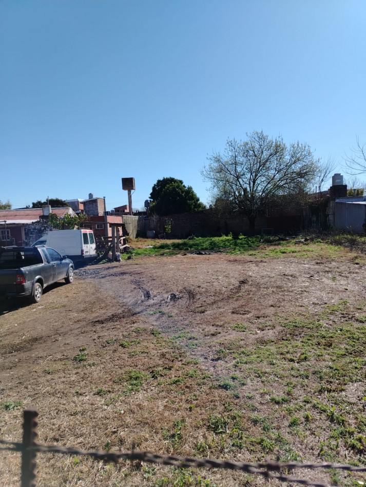 Lote 10 x 41 = 410M2