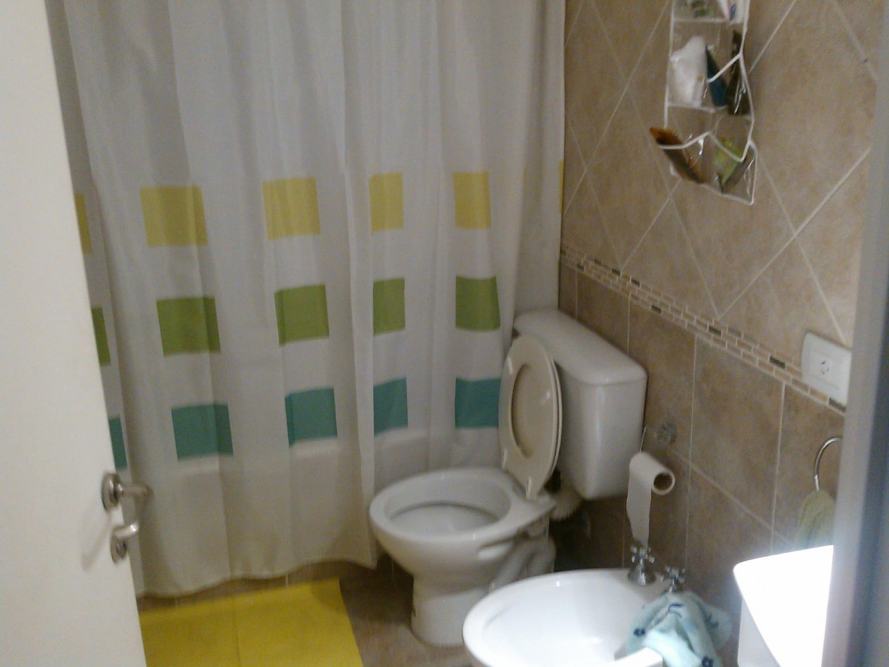 DEPARTAMENTO MONOAMBIENTE CON COCHERA EN VILLA CARMELA