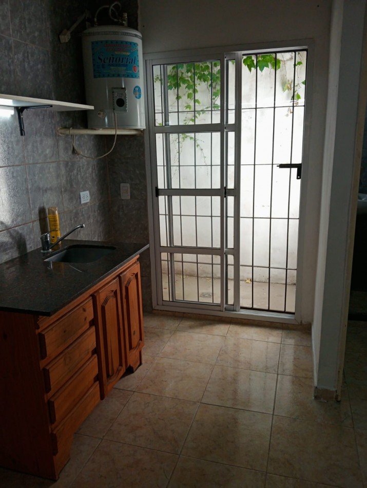 MONOAMBIENTE EN ALQUILER