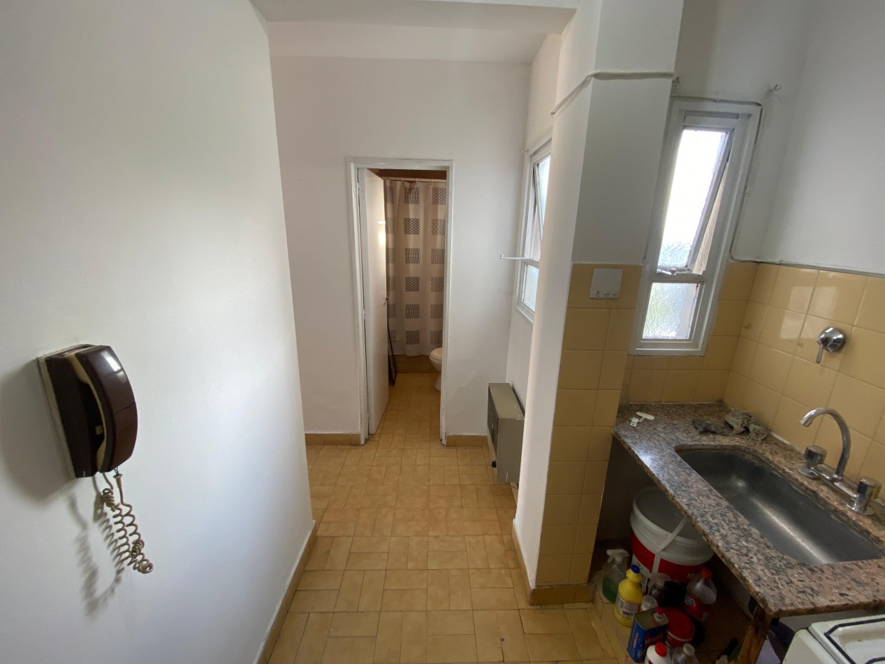 Monoambiente uso Profesional o comercial en alquiler