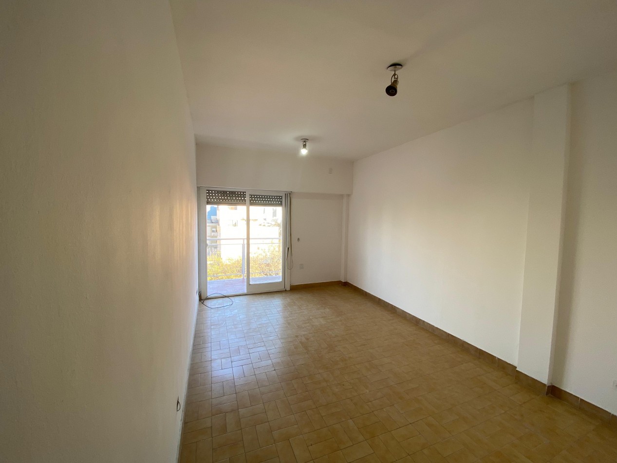 Monoambiente uso Profesional o comercial en alquiler