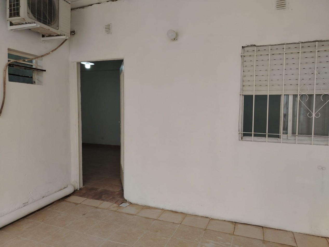 Departamento 3 ambientes  con patio