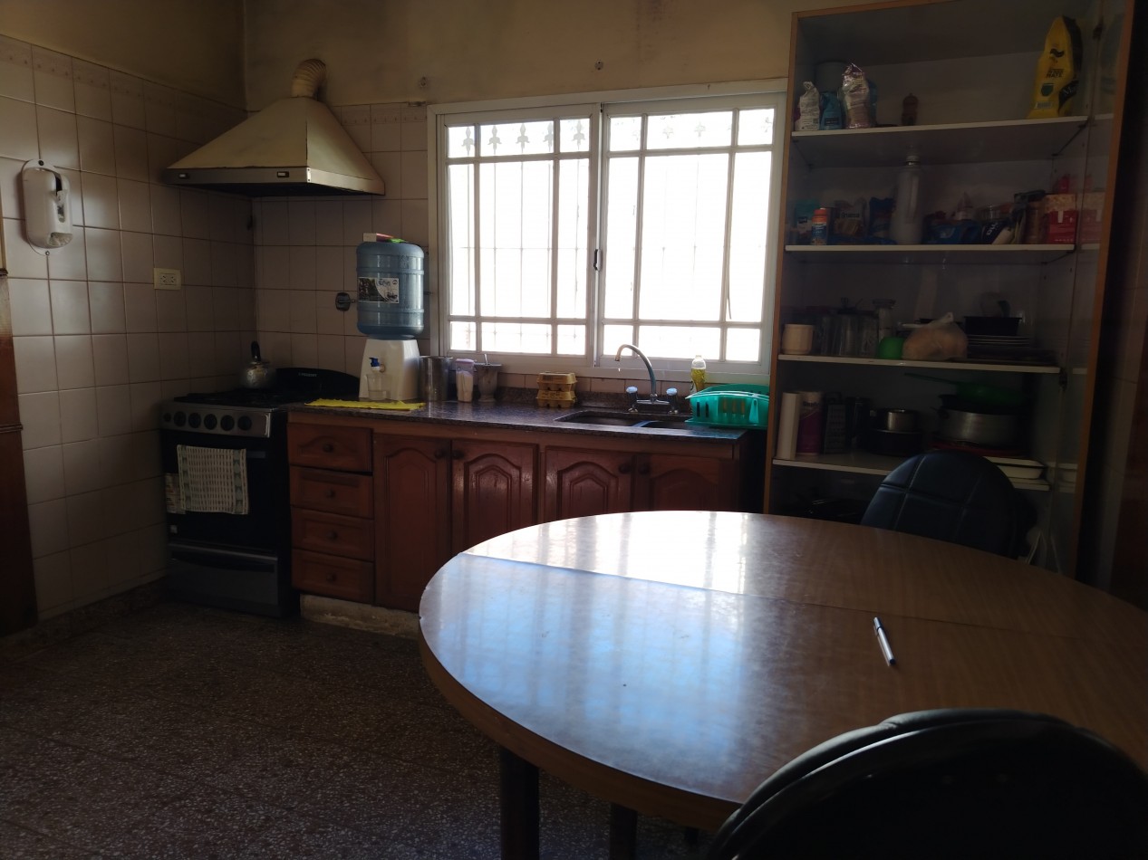 Casa 4 ambientes 