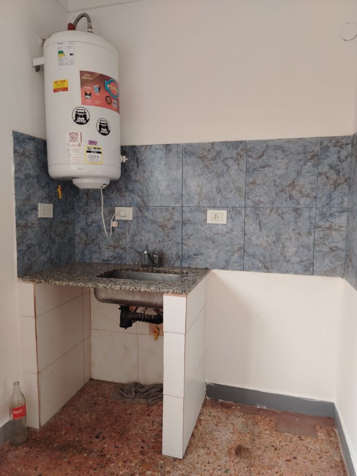MONOAMBIENTE con terraza y parrilla compartida