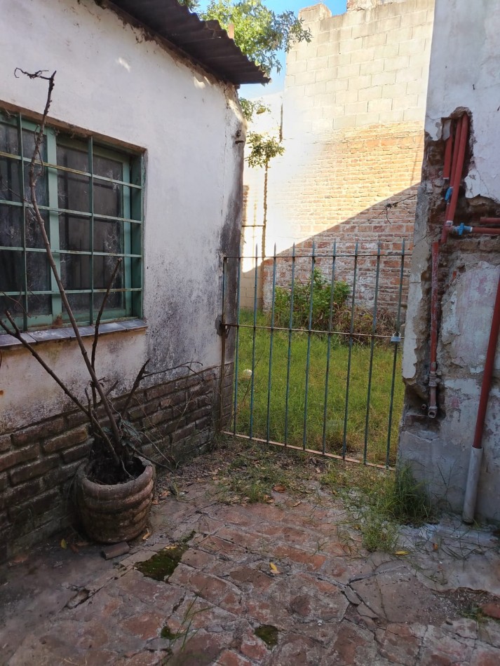 CASA EN ESQUINA