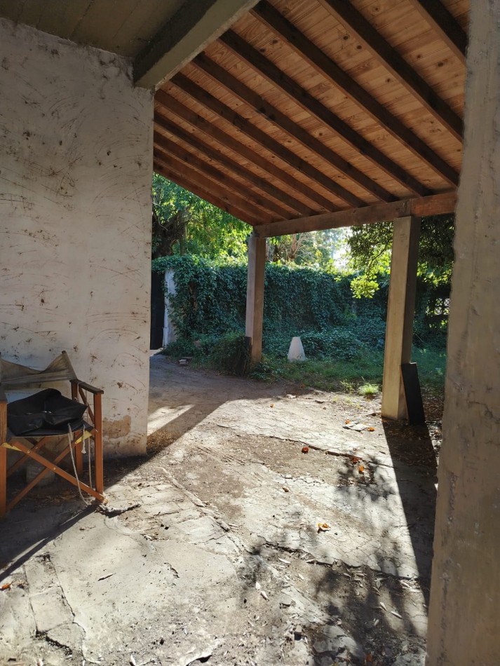 CASA EN ESQUINA