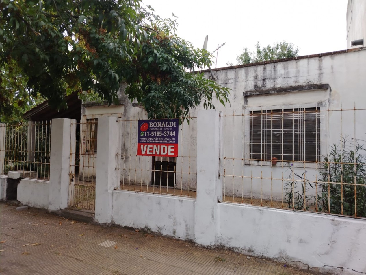CASA EN ESQUINA