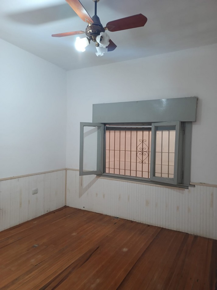 DOS CASA MAS DEPARTAMENTO a 5 cuadras de R197