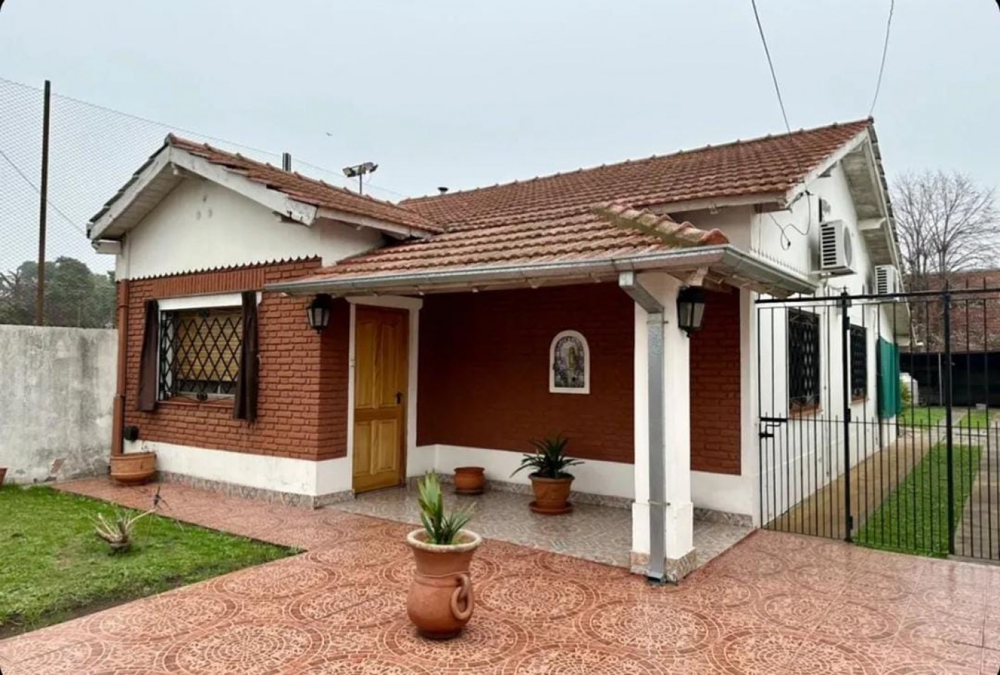 CASA 3 AMBIENTES EN SAN MIGUEL APTA CREDITO