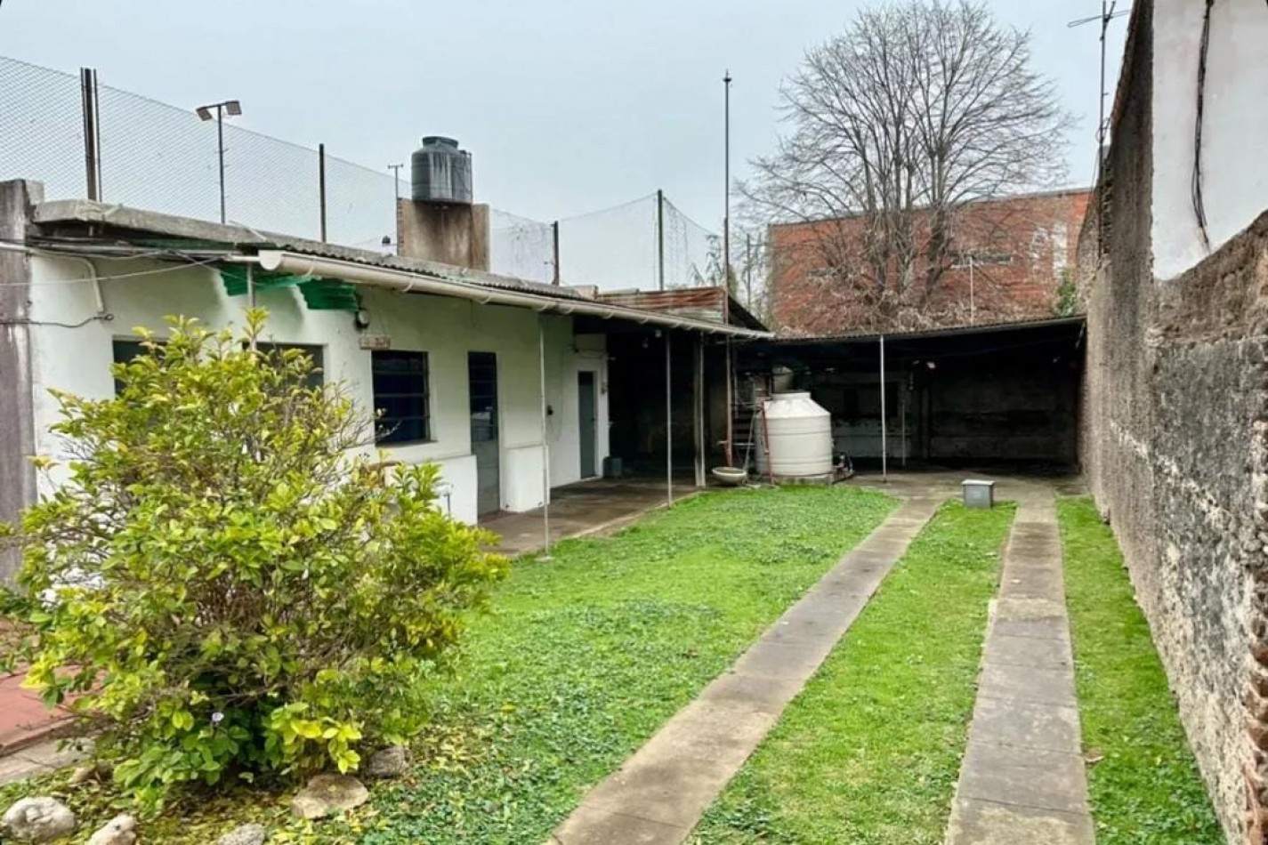 CASA 3 AMBIENTES EN SAN MIGUEL APTA CREDITO