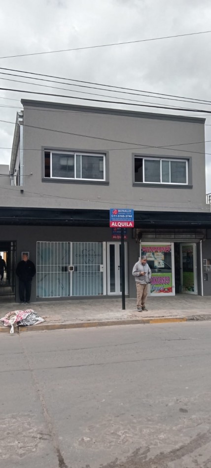 Alquiler Comercial Primer Piso Centrico