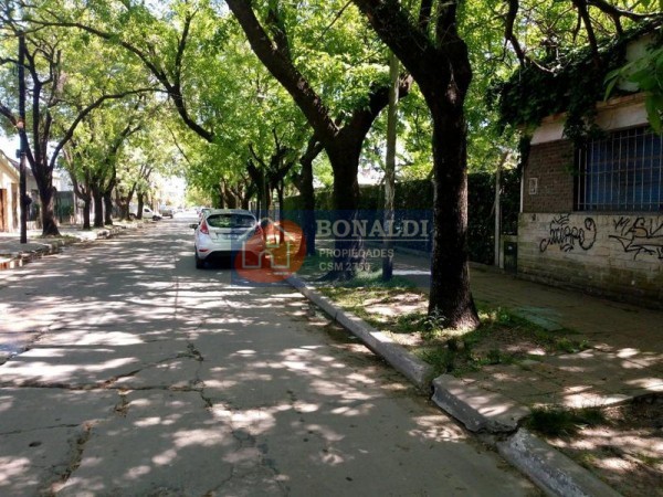 CASA 3 AMBIENTES CENTRO JOSE C PAZ