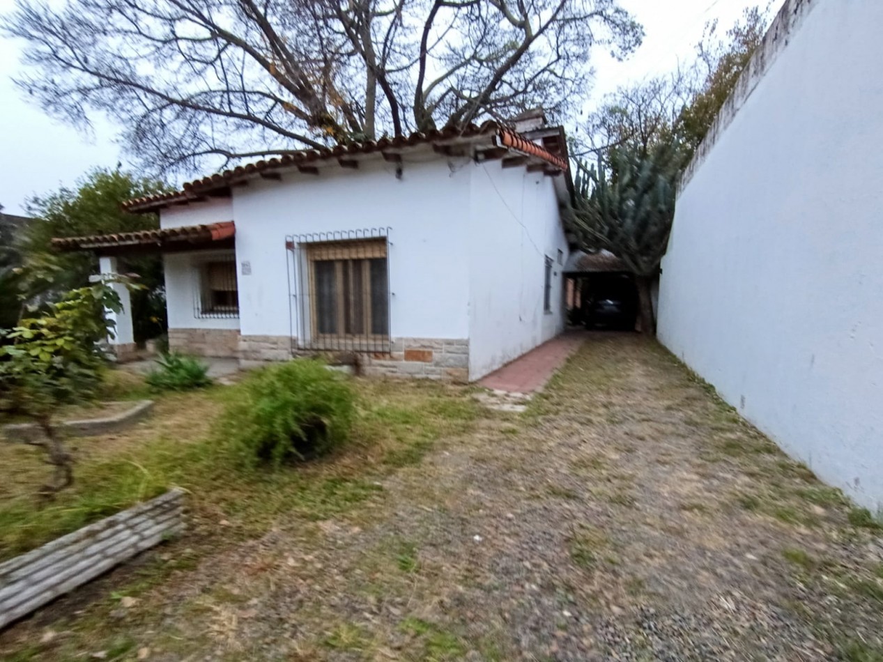 casa 3 ambientes y pileta LOTE 750M2
