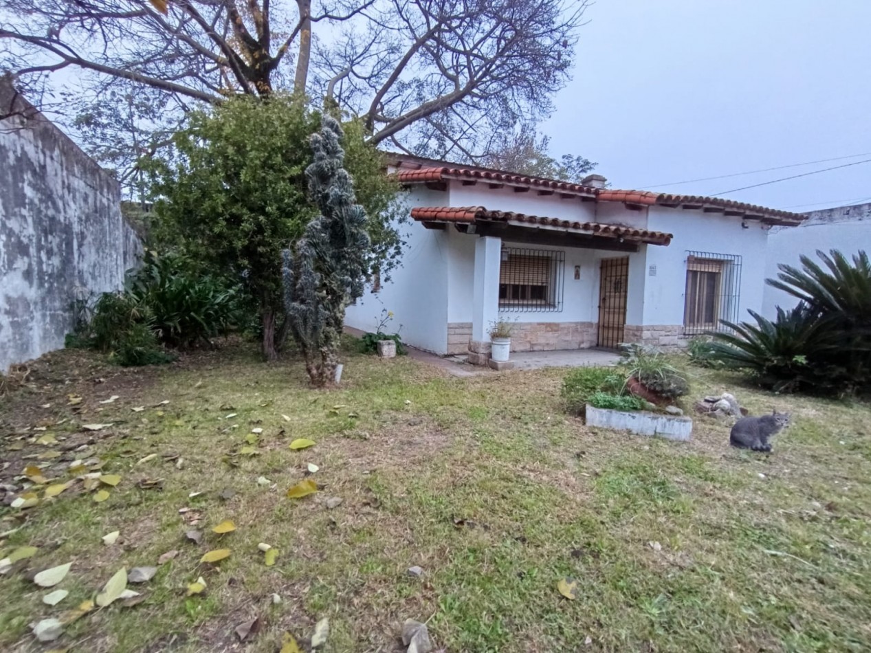 casa 3 ambientes y pileta LOTE 750M2
