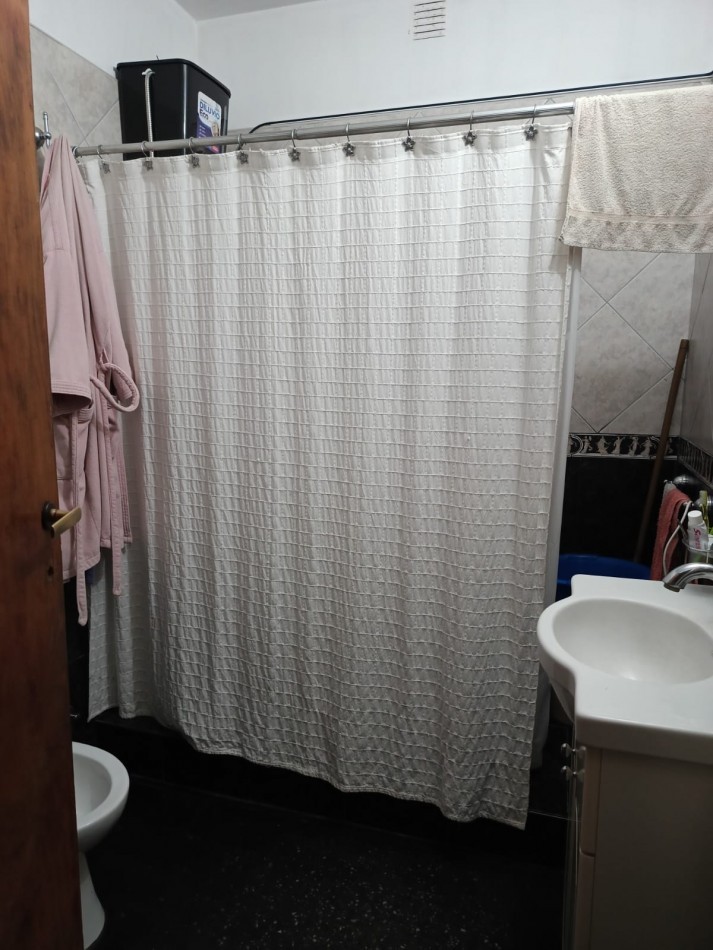 casa 3 ambientes y pileta LOTE 750M2