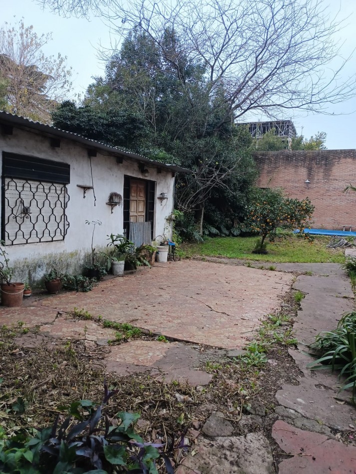 casa 3 ambientes y pileta LOTE 750M2