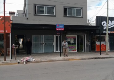 Alquiler Comercial Primer Piso Centrico